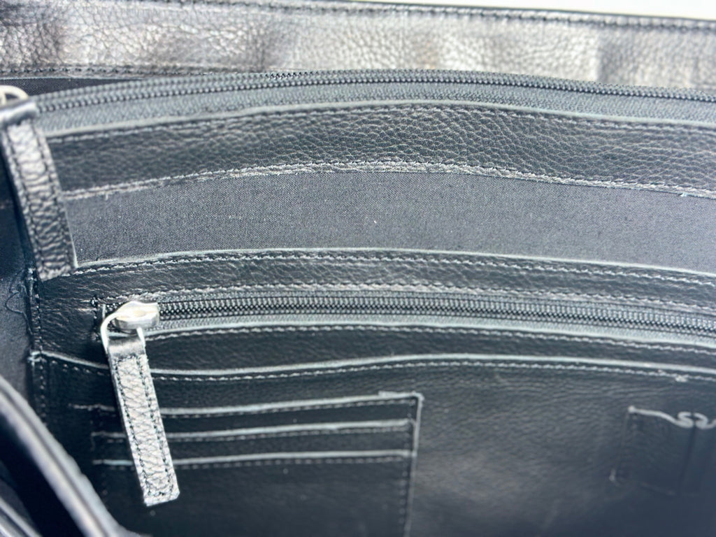 SAMPLE SALE #31 Brikmond 100% Leather  Executive 1 briefcase