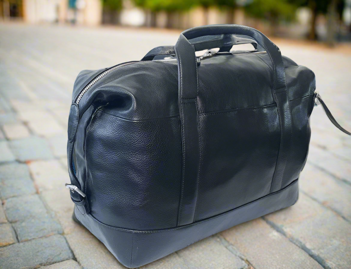 SAMPLE SALE #32 Brikmond 100% leather duffle