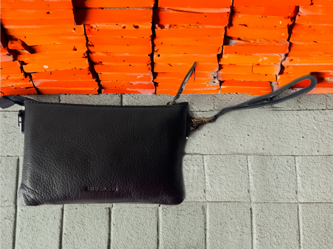 SAMPLE SALE #30 Brikmond 100% lamb leather crossbody / wristlet