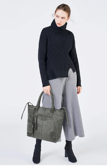 AS302   Distressed washed Hobo with front pocket details